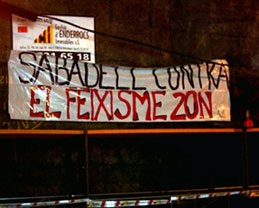Celebrada manifestación antifascista en Sabadell, Barcelona.